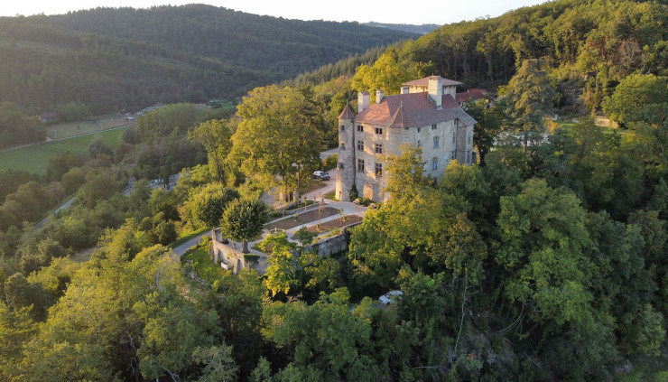 CR - Visite du château de Charmes-sur-l’Herbasse et découverte de Saint-Donat-sur-l’Herbasse